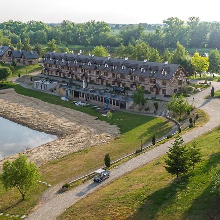 Milocin Park Centrum Wypoczynkowo-Konferencyjne Panzió Pierwoszow Kültér fotó