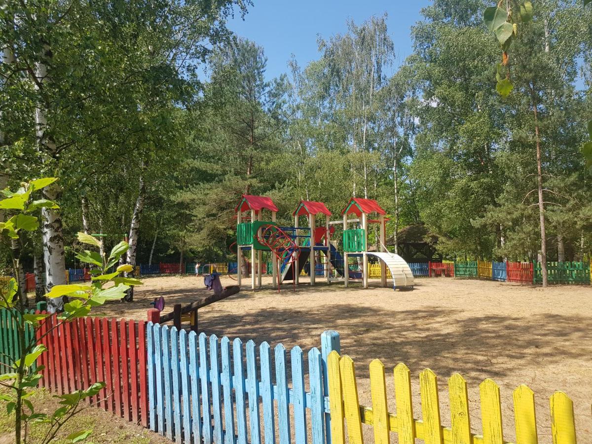 Milocin Park Centrum Wypoczynkowo-Konferencyjne Panzió Pierwoszow Kültér fotó