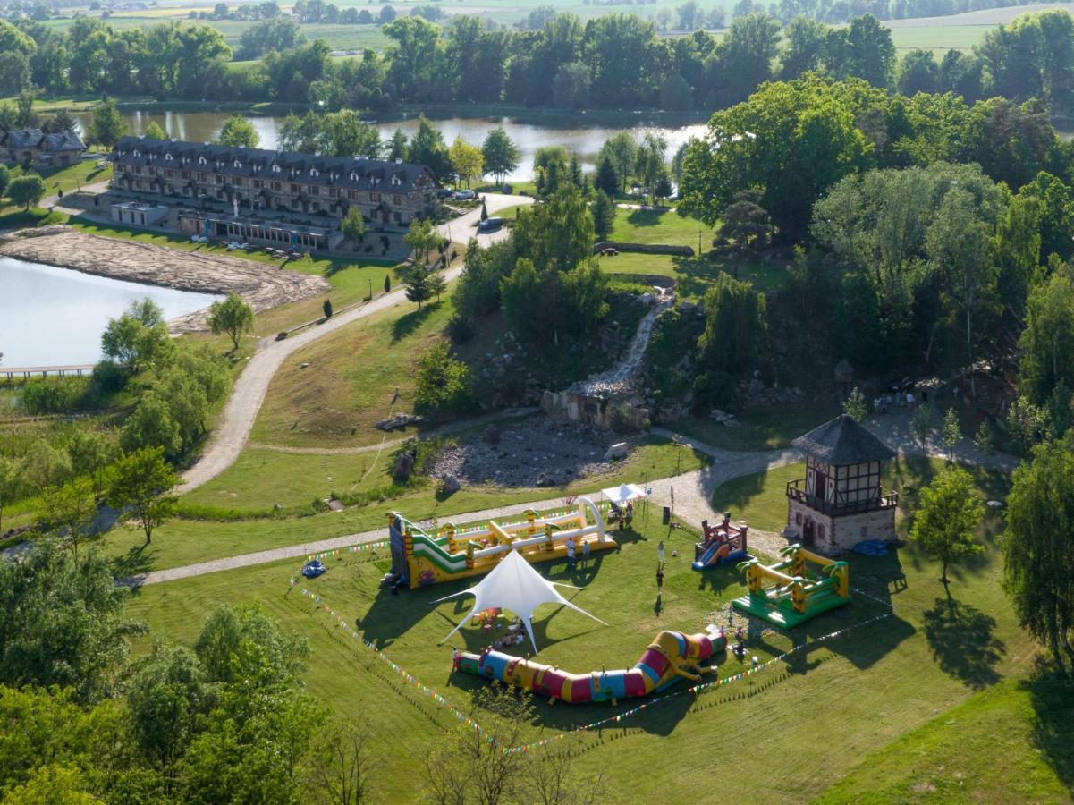 Milocin Park Centrum Wypoczynkowo-Konferencyjne Panzió Pierwoszow Kültér fotó