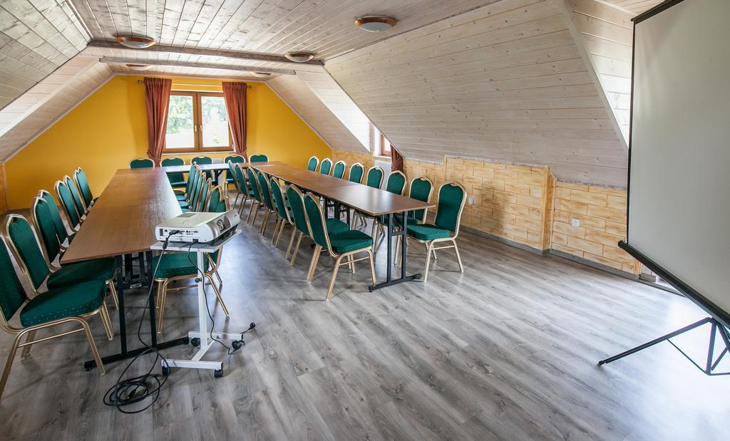 Milocin Park Centrum Wypoczynkowo-Konferencyjne Panzió Pierwoszow Kültér fotó